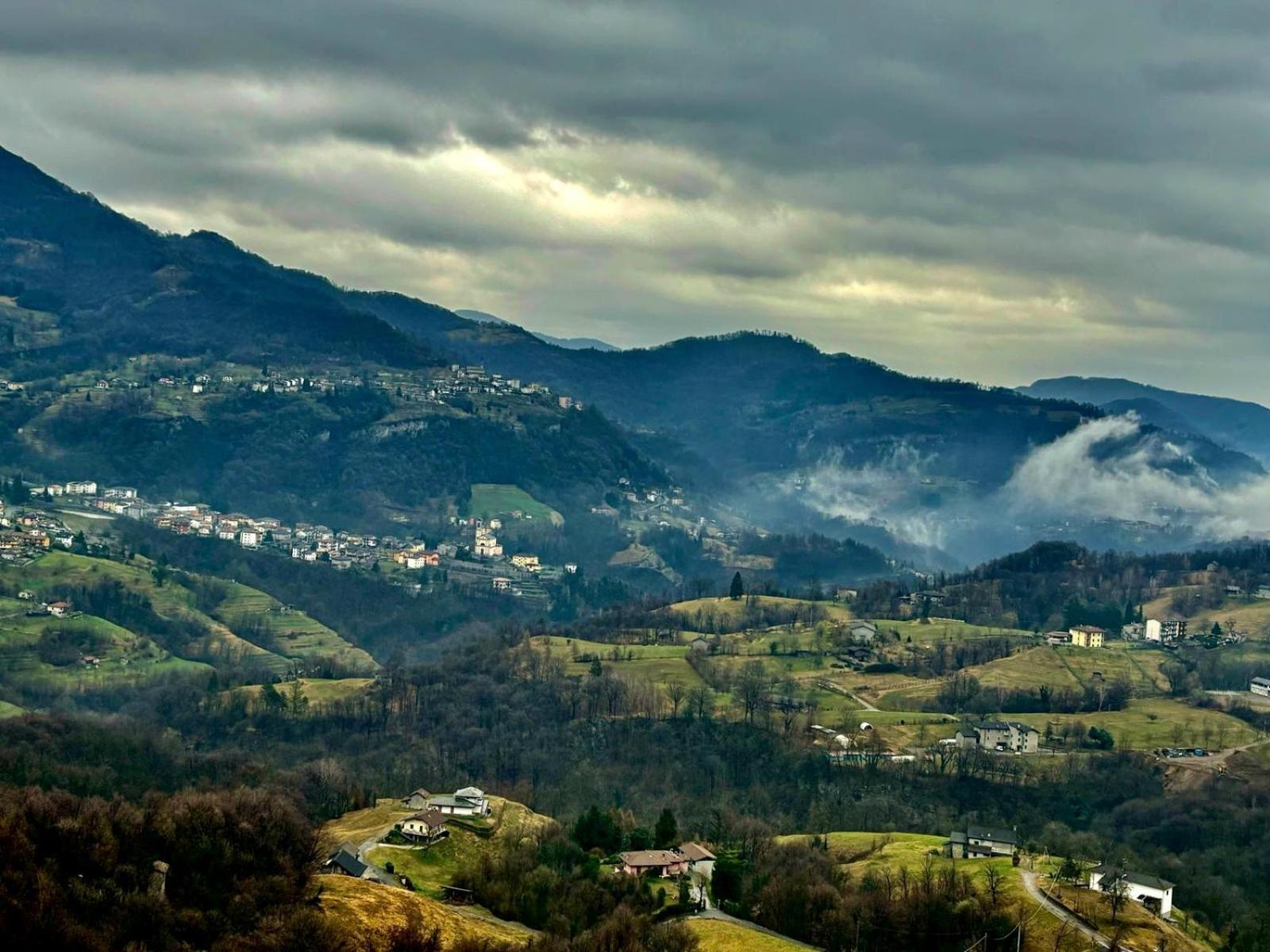 Il Castello Di Venere Hotel Rota d'Imagna Eksteriør billede