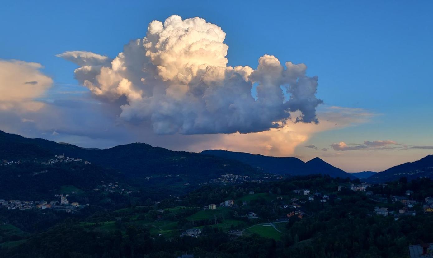Il Castello Di Venere Hotel Rota d'Imagna Eksteriør billede
